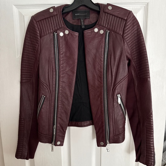 BCBG MAXAZRIA Burgundy Moto Zip Leather Jacket XXS $598 - Picture 3 of 10